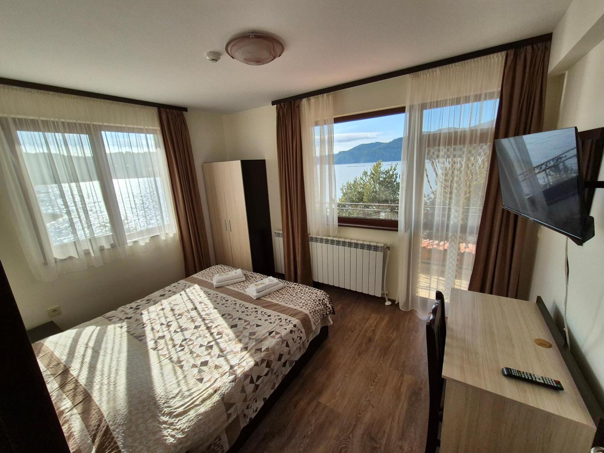 Divna Guest House ドスパット エクステリア 写真