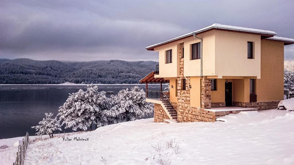 Divna Guest House ドスパット エクステリア 写真