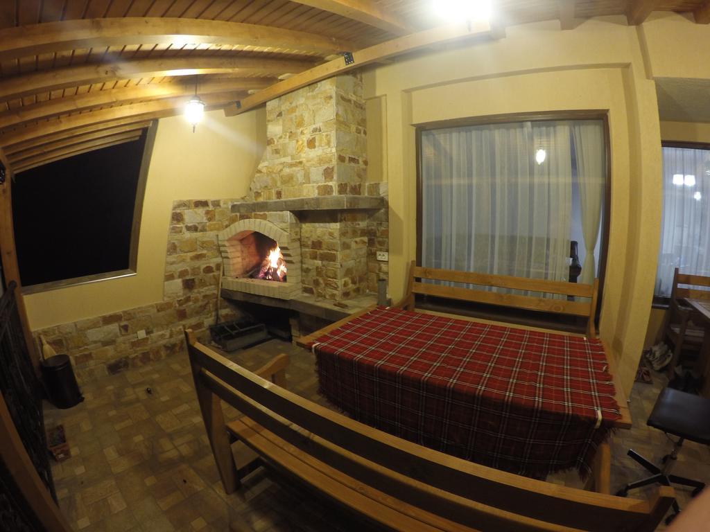 Divna Guest House ドスパット エクステリア 写真