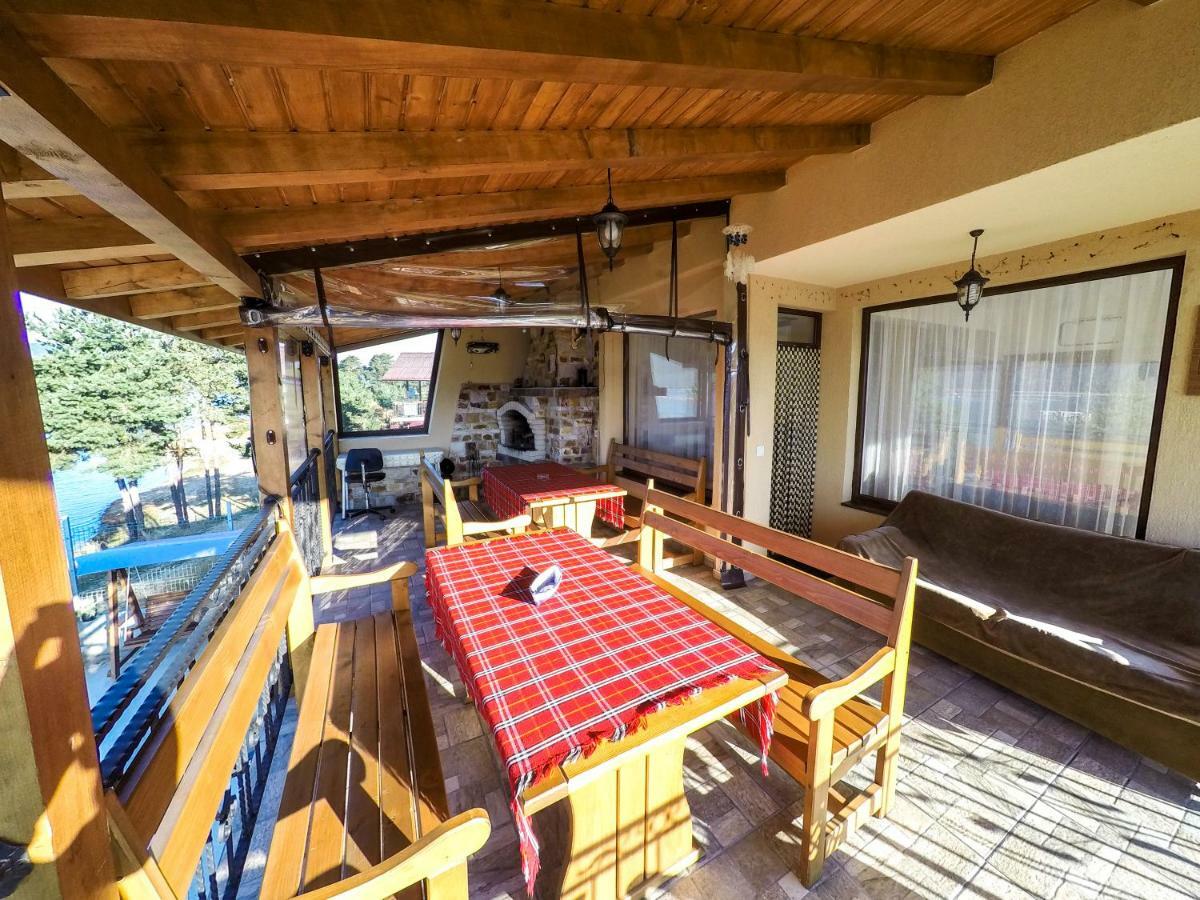 Divna Guest House ドスパット エクステリア 写真