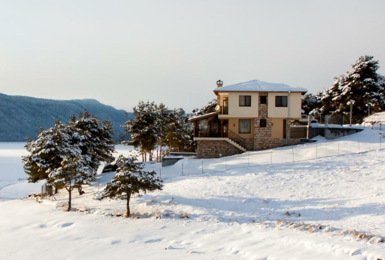 Divna Guest House ドスパット エクステリア 写真